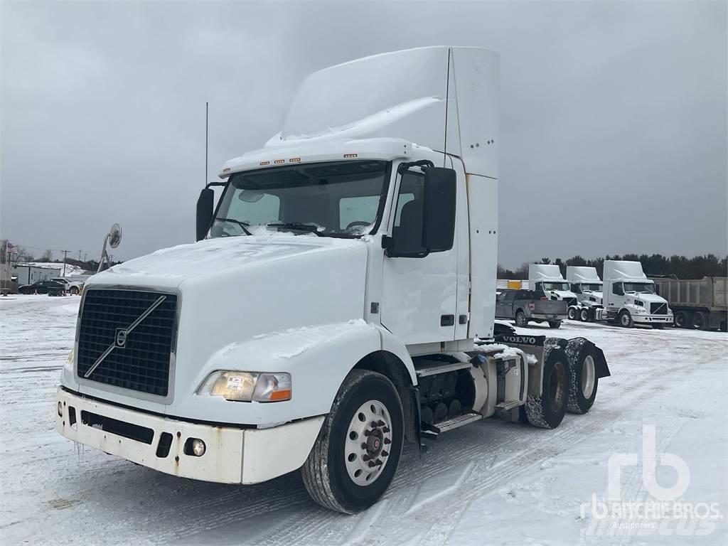 Volvo VNM Prime Movers