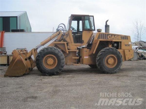Case W30 Wheel loaders