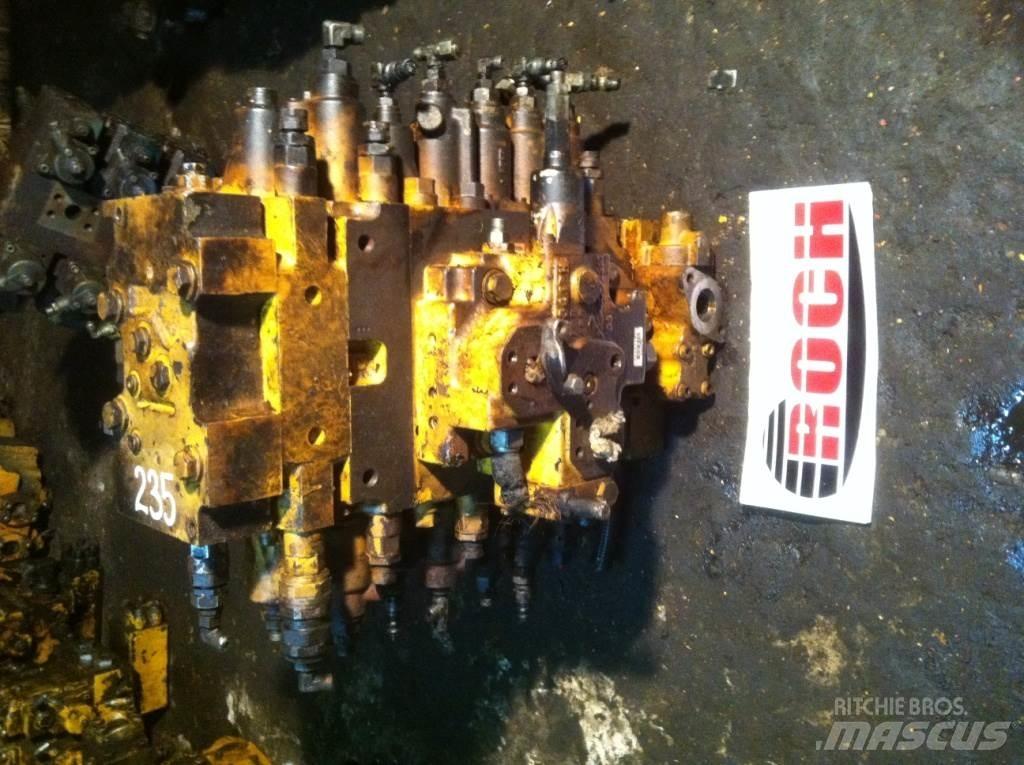 Komatsu BRAK OZNACZEŃ Hydraulics