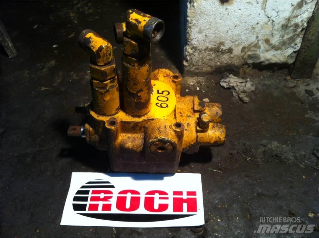 O&K AG2534-0-1-7 - 2 SEKCYJNY Hydraulics