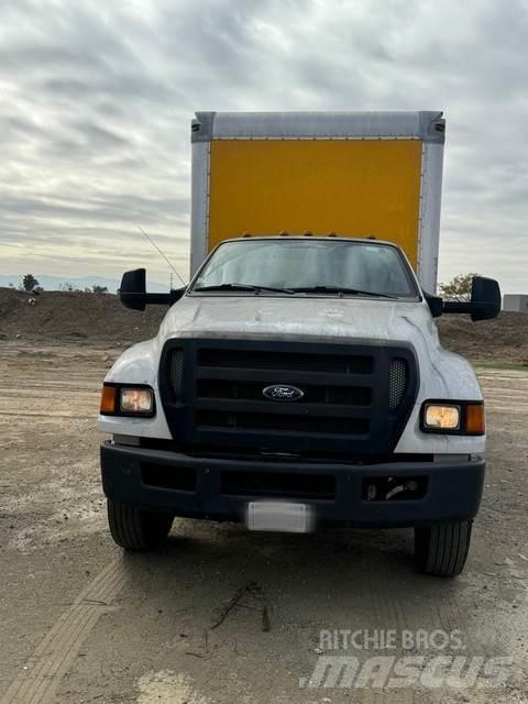 Ford F750 Box trucks