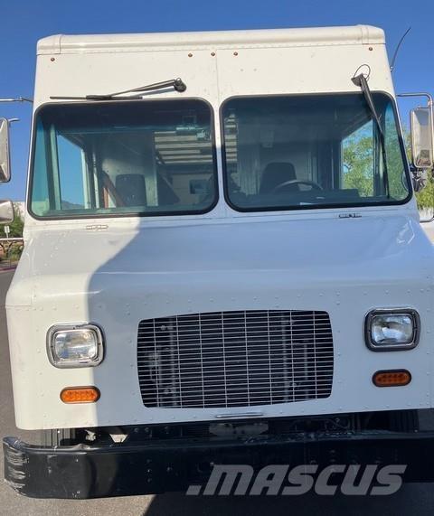 Ford P1000 F59 Box trucks