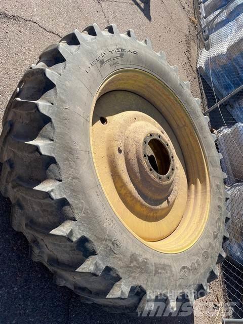 John Deere 8430 Tractors