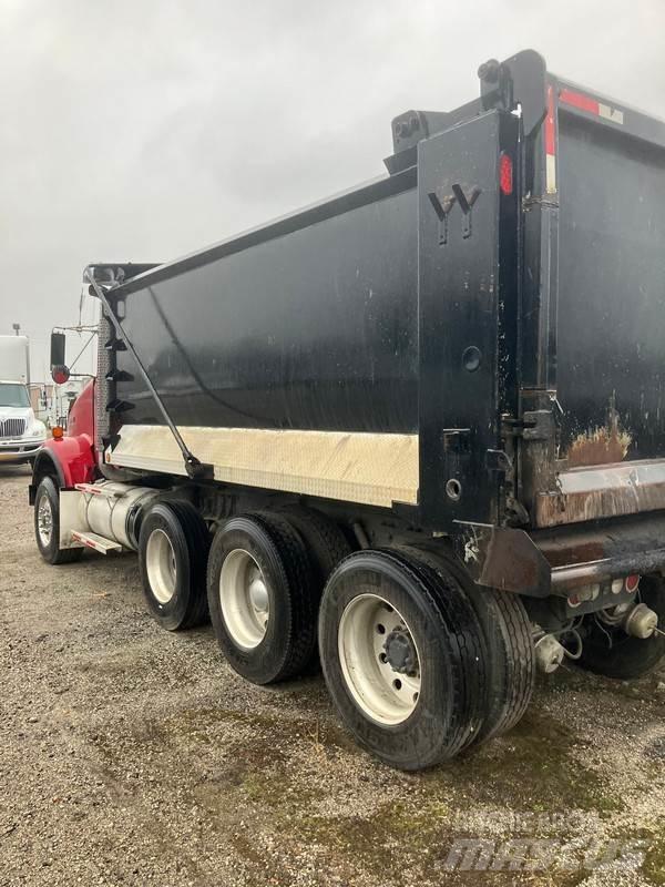 Kenworth T800 Tipper trucks