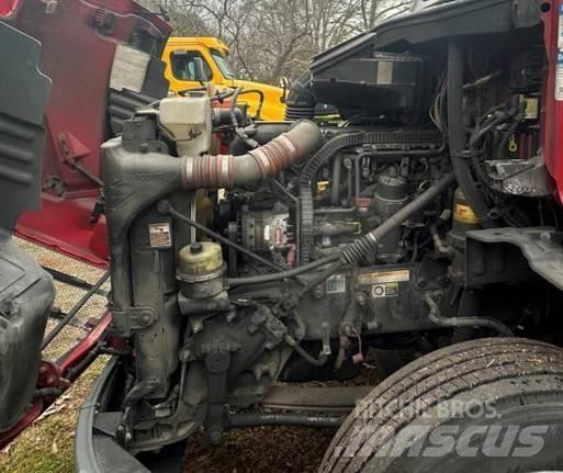 Peterbilt 579 Prime Movers