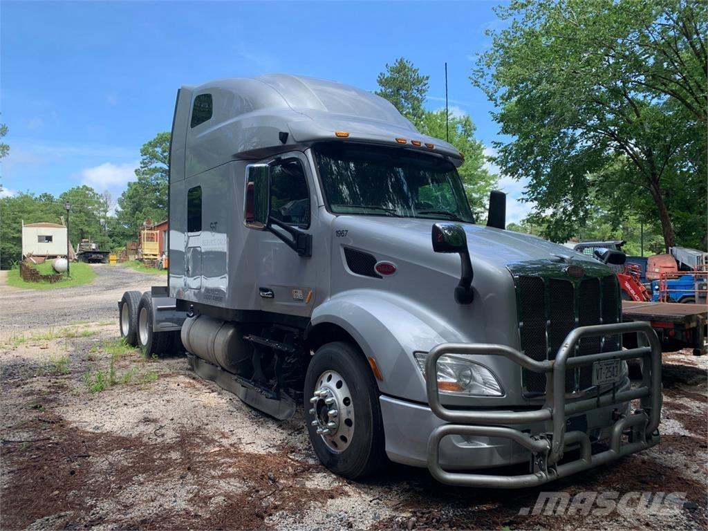 Peterbilt 579 Prime Movers