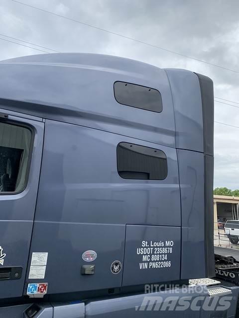 Volvo VNL760 Prime Movers