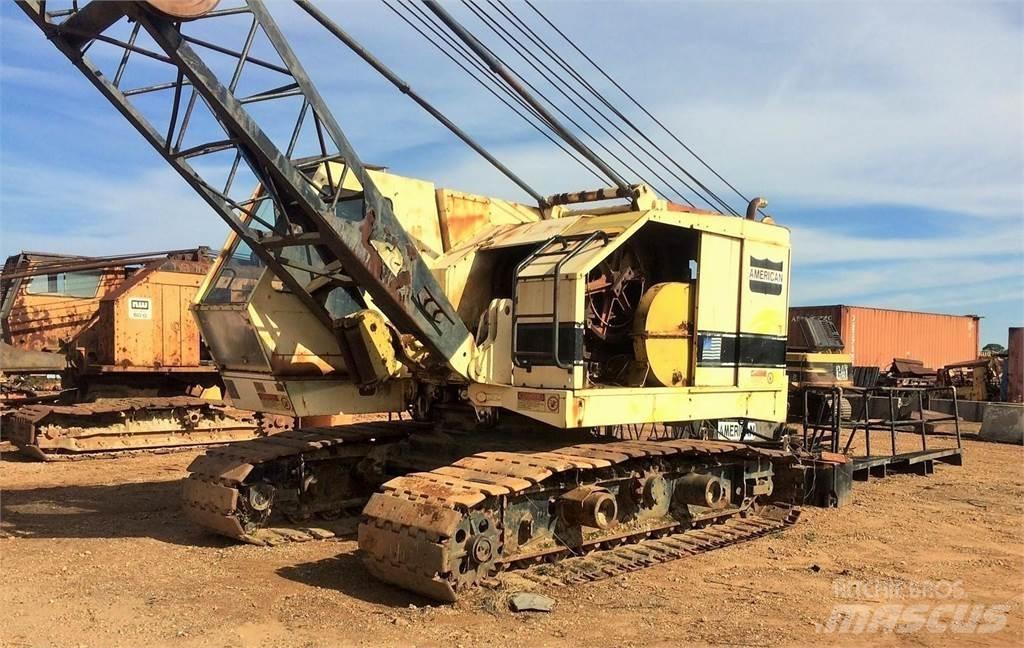 American 5220 Track mounted cranes