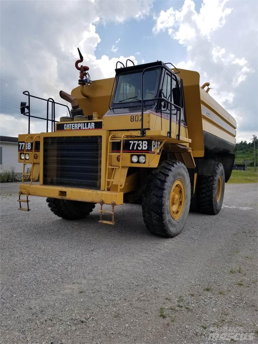 CAT 773B Water bowser