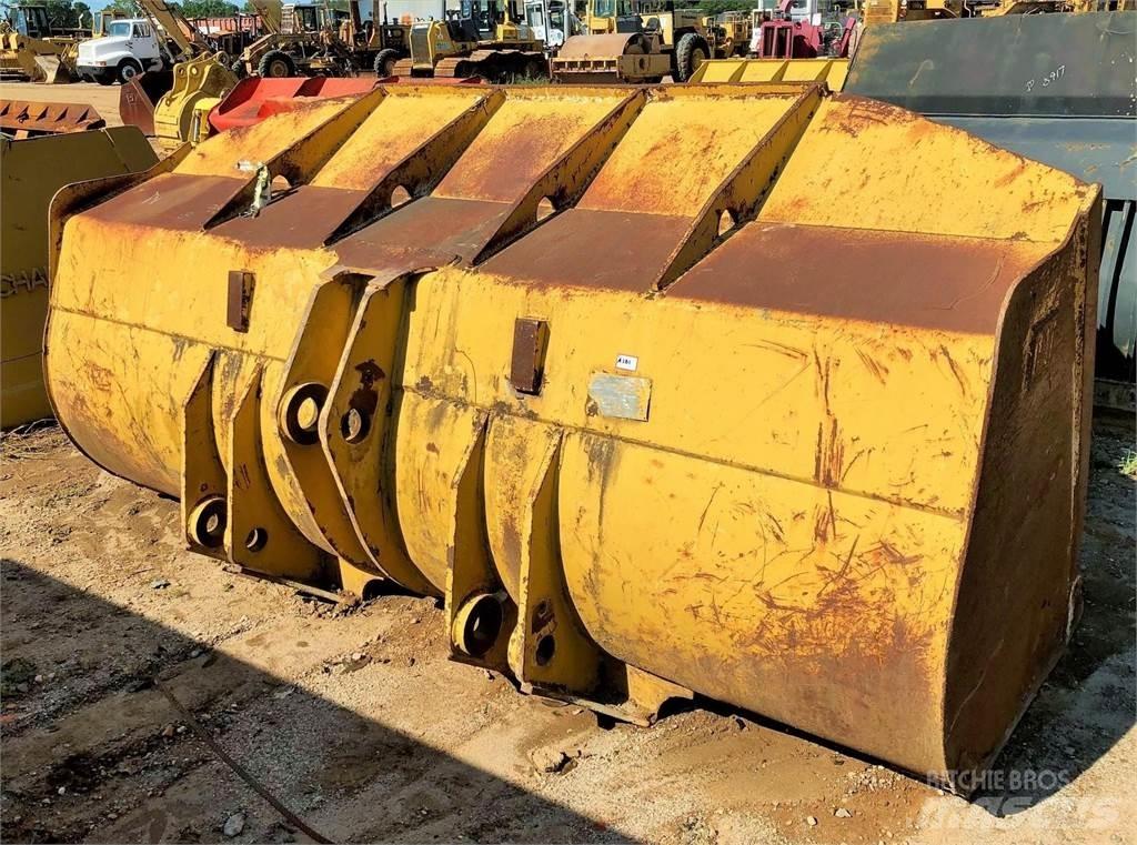 CAT  962G Buckets