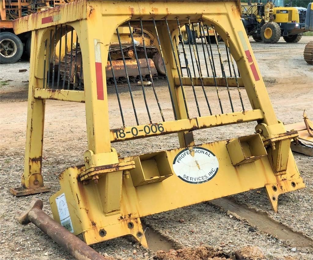 CAT D8K Cabins and interior