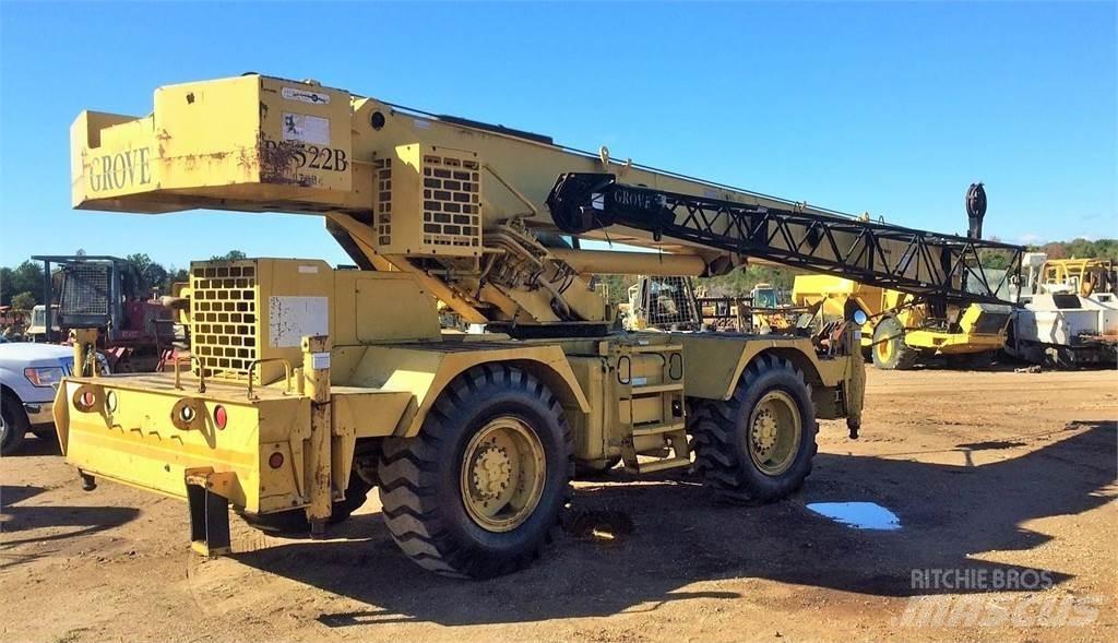 Grove RT522B Rough terrain cranes