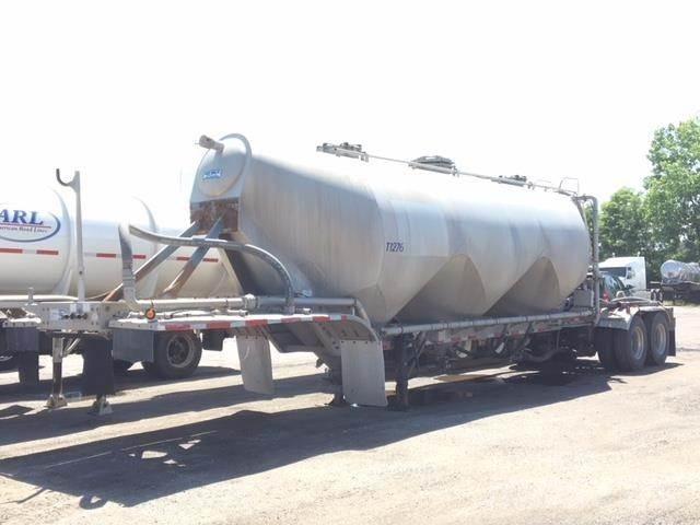 Trail King  Tanker semi-trailers