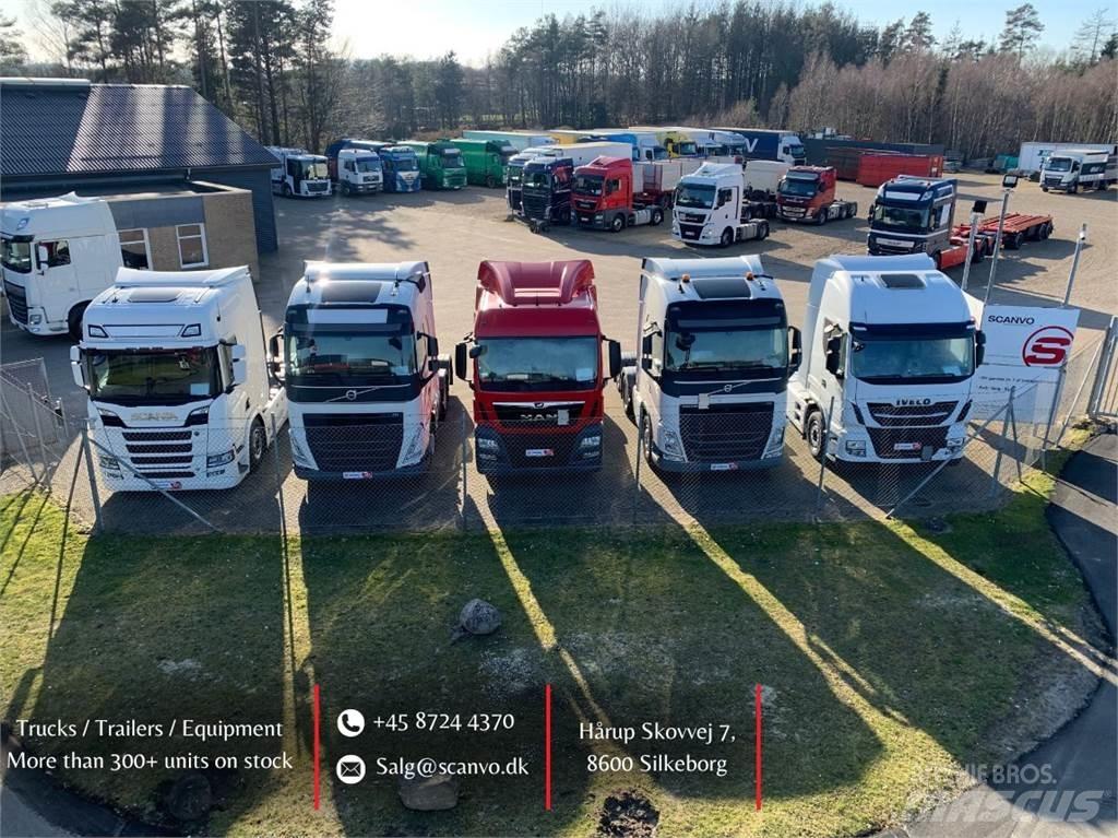 Schmitz 13,6 mtr boks Box semi-trailers