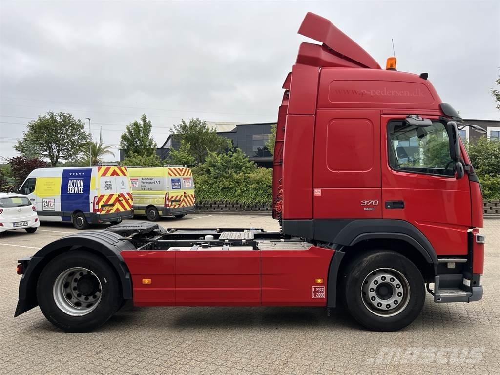 Volvo FM370 Prime Movers