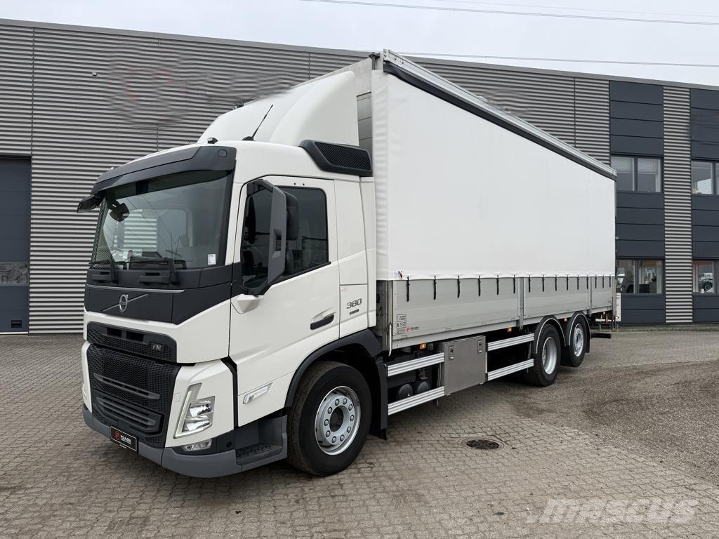 Volvo FM380 Curtain sider trucks