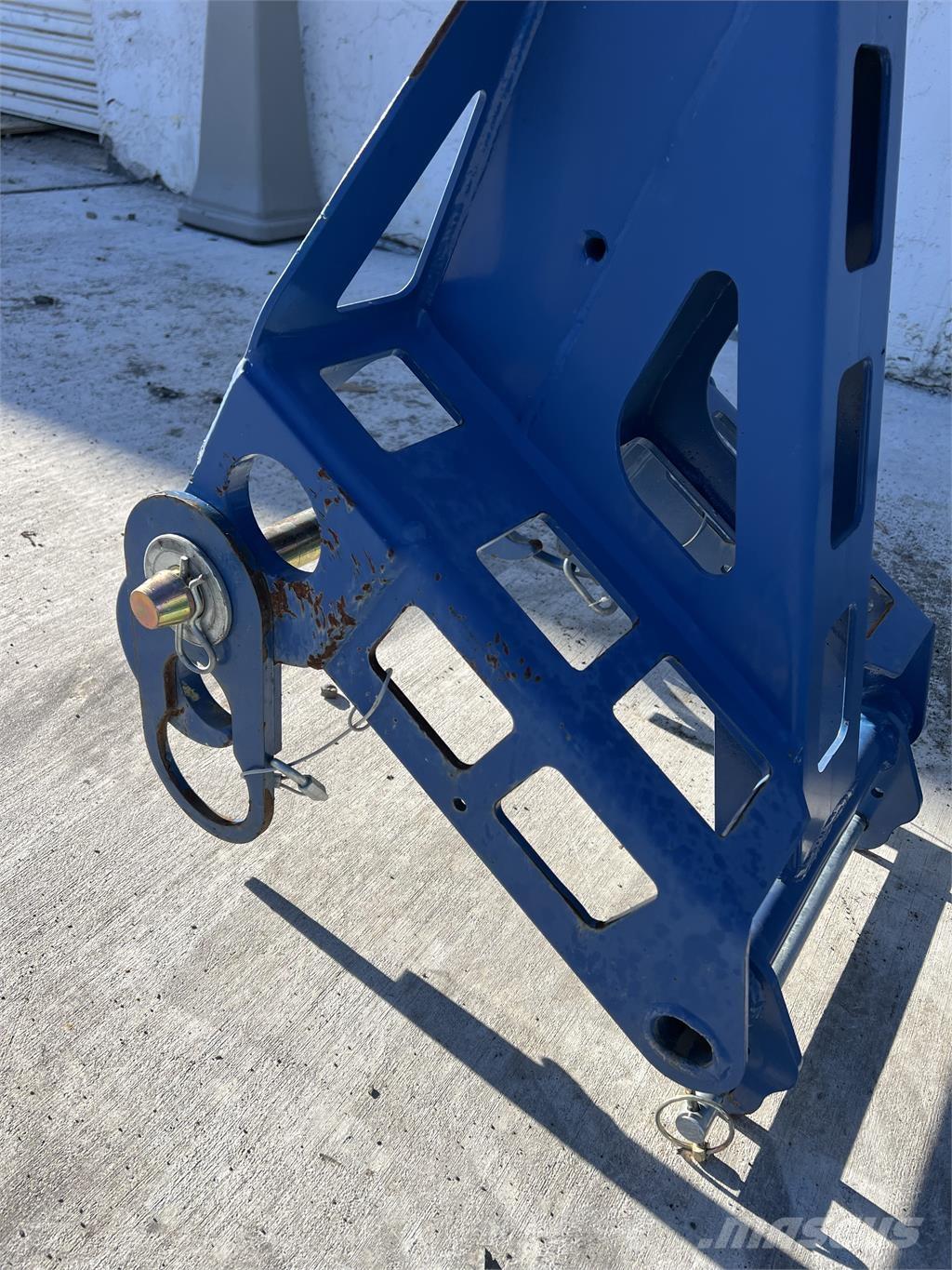 Manitex  Crane parts and equipment