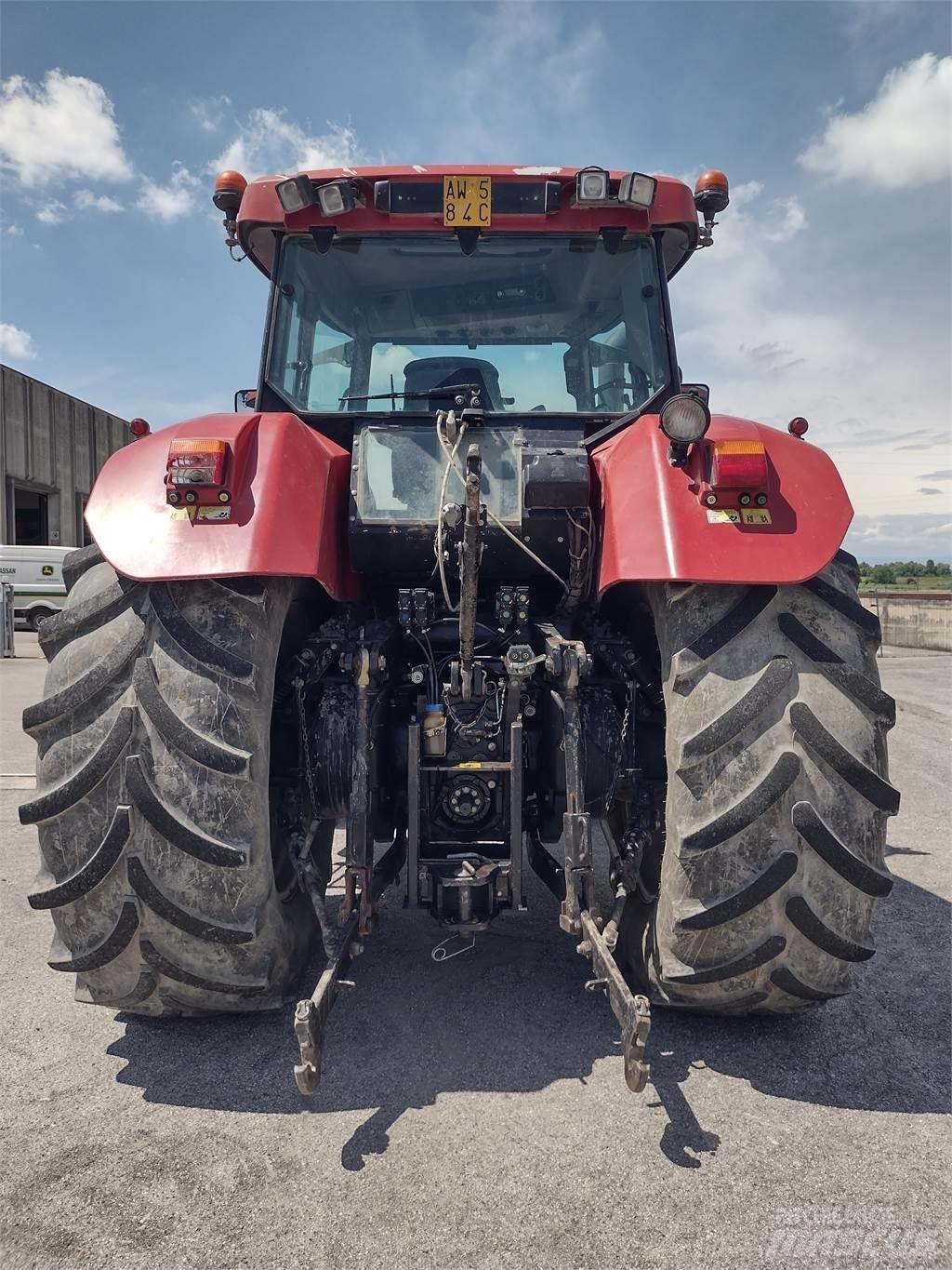 Case IH CVX 1190 Tractors