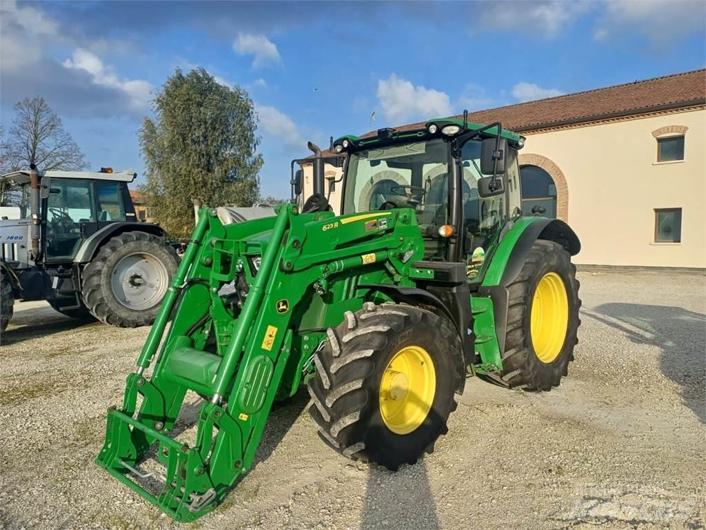 John Deere 6110 R Tractors