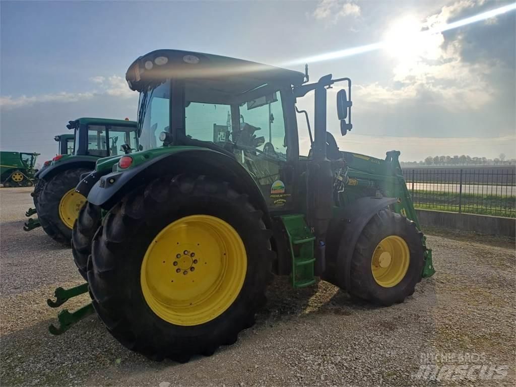 John Deere 6110 R Tractors