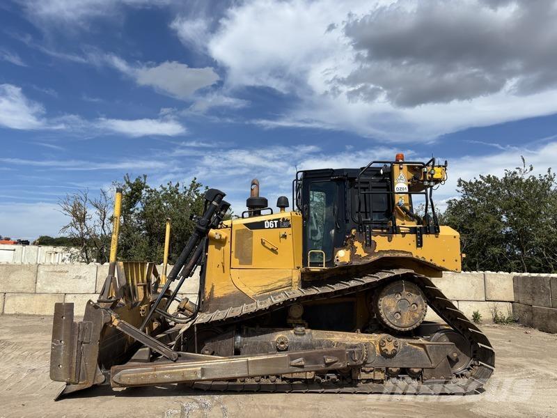 CAT D6T LGP Crawler dozers