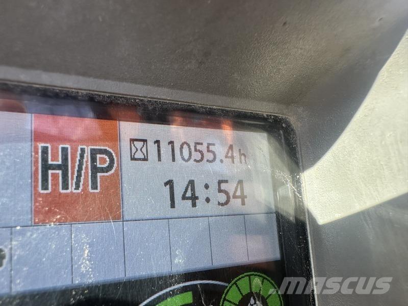 Hitachi ZX490 Crawler excavators