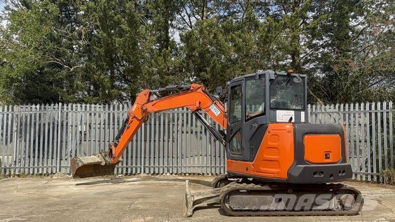 Hitachi ZX65 Mini excavators  7t - 12t