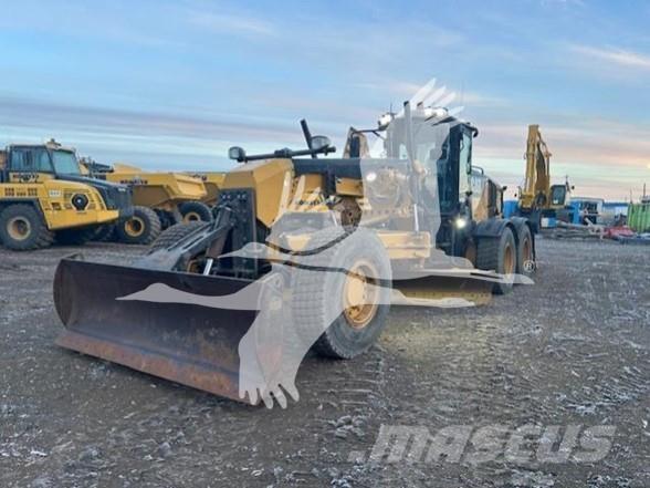 CAT 160M AWD Graders