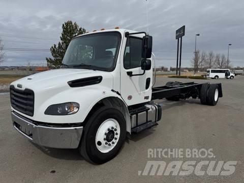 Freightliner M2 106 Prime Movers