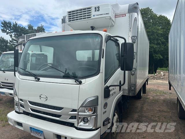 Hino S5 Box trucks