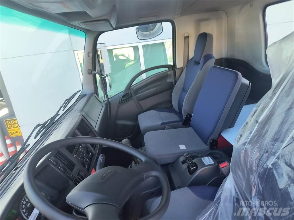 Isuzu FTR-MT1G1 Chassis Cab trucks