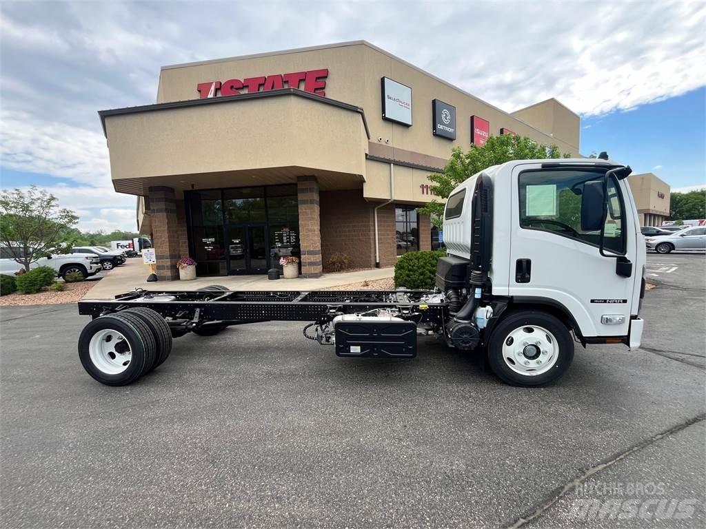 Isuzu NRR Chassis Cab trucks