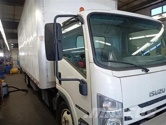 Isuzu NRR Box trucks
