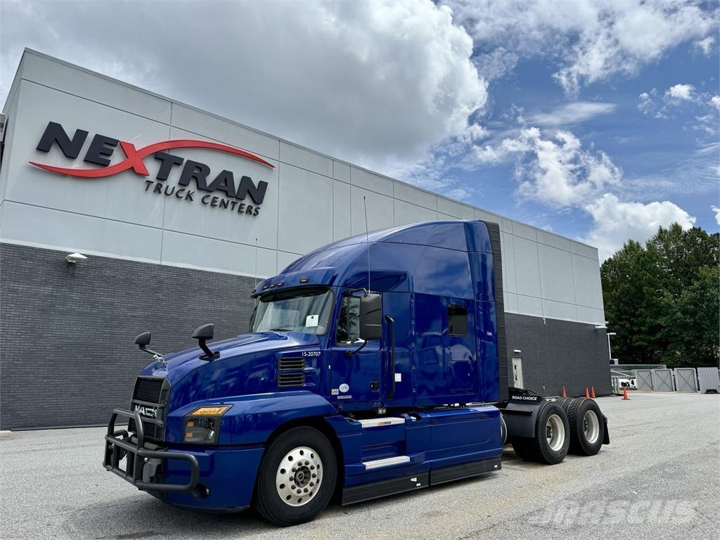 Mack AN64T Prime Movers