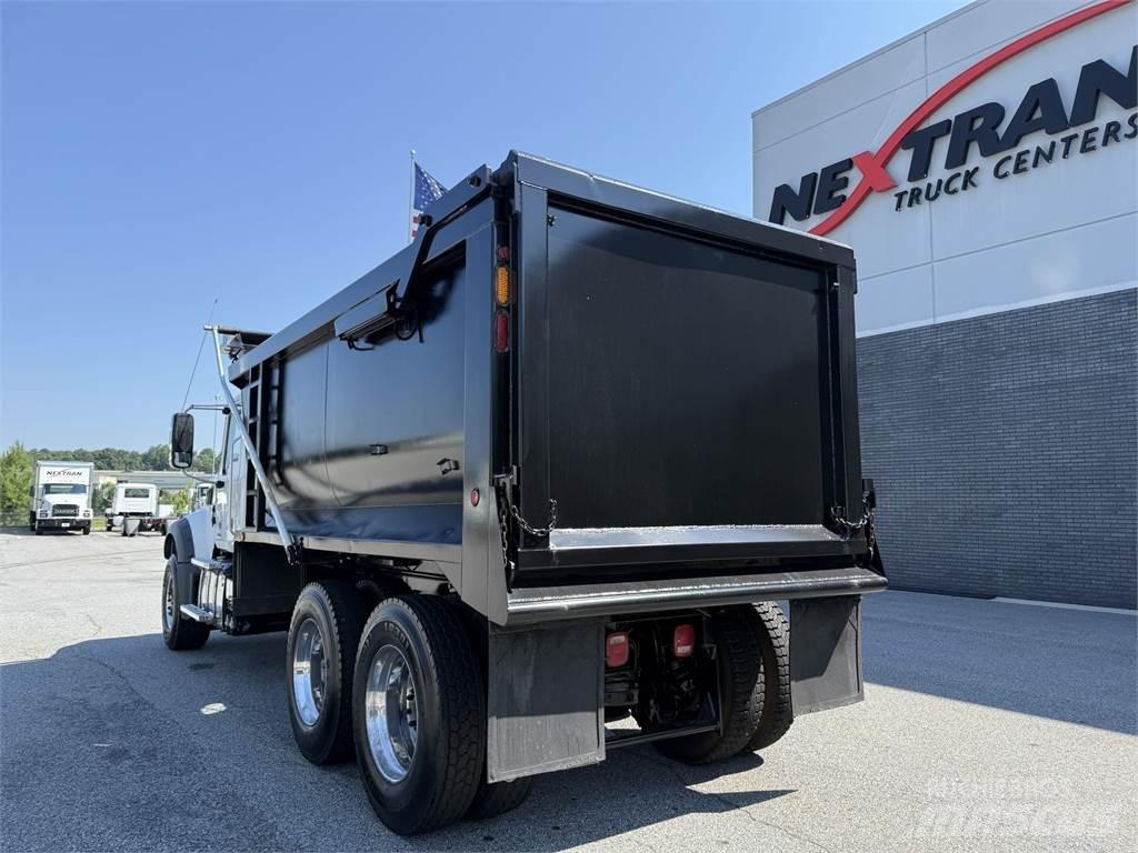 Mack GR64F Tipper trucks