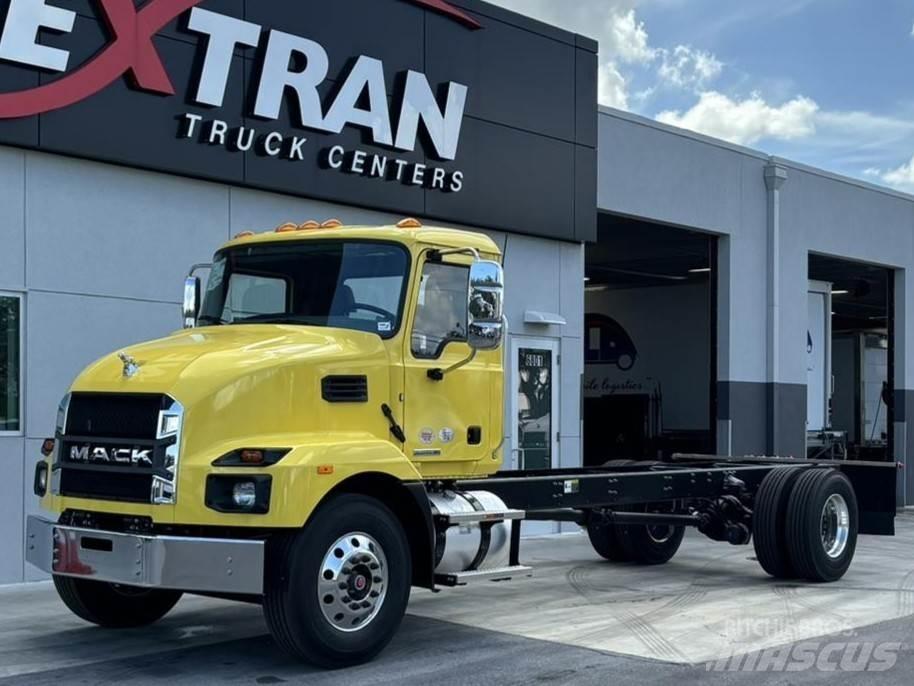 Mack MD7 42R Other