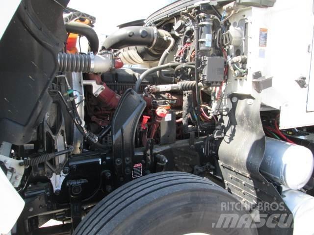 Mack PI64T Prime Movers