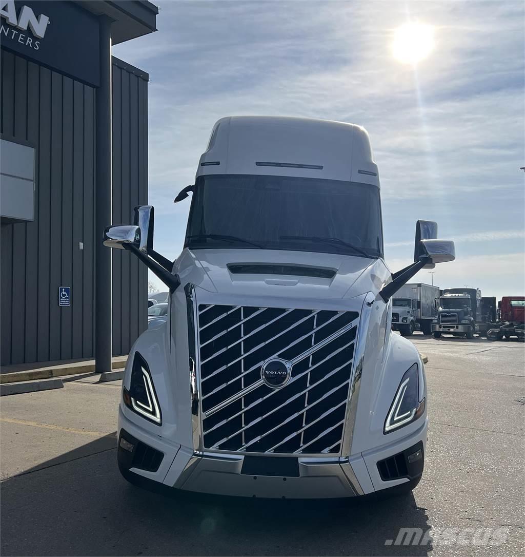 Volvo NEW VNL860 Prime Movers
