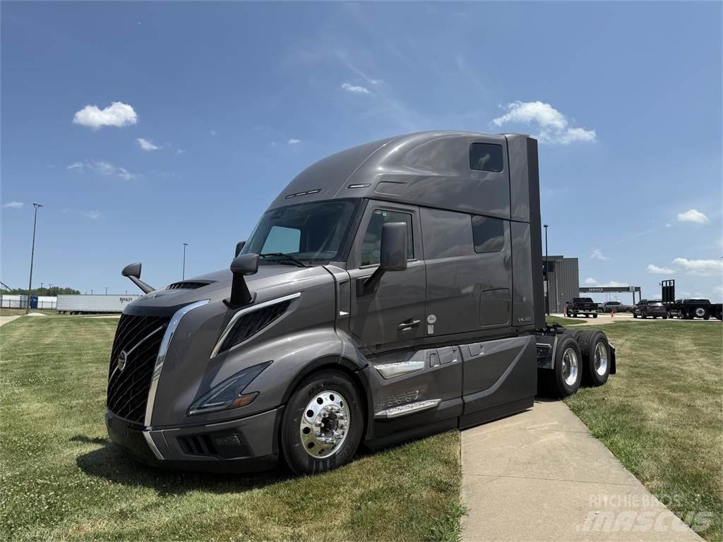 Volvo NEW VNL860 Prime Movers