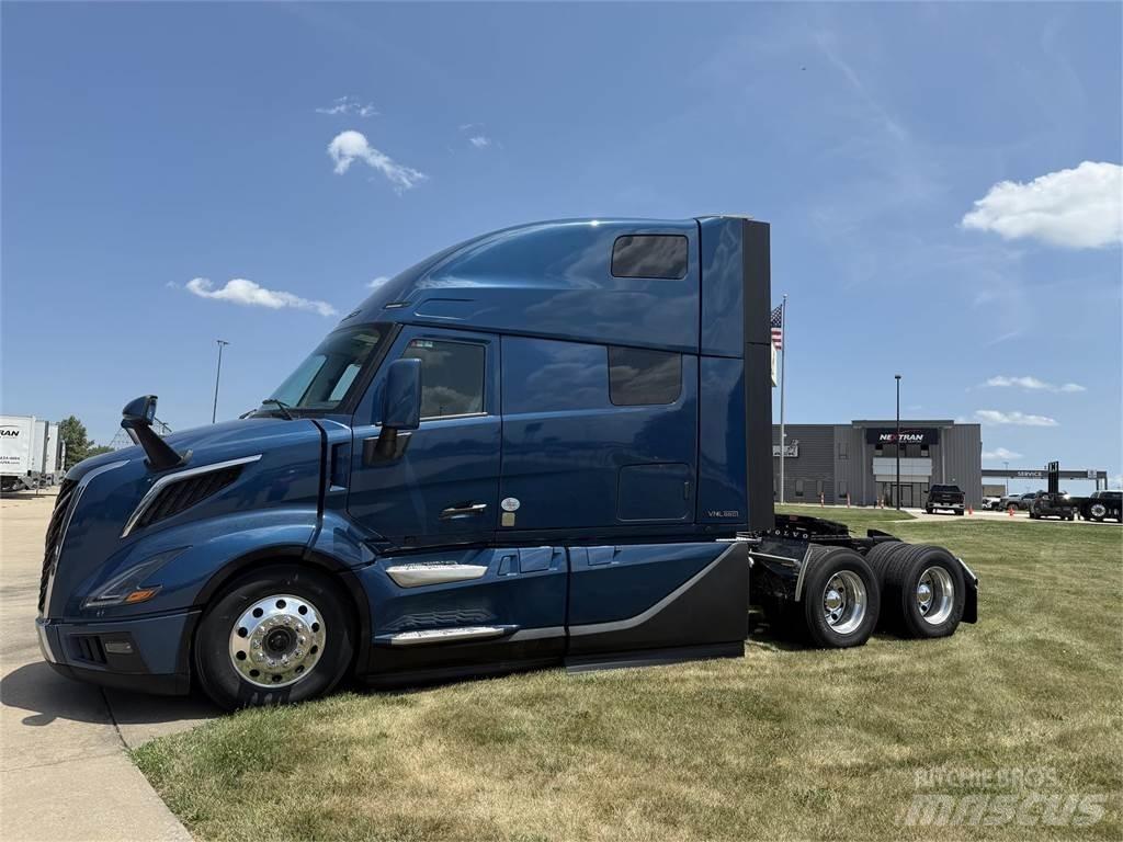 Volvo NEW VNL860 Prime Movers