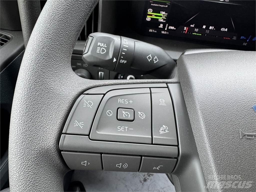 Volvo VNL64T440 Prime Movers