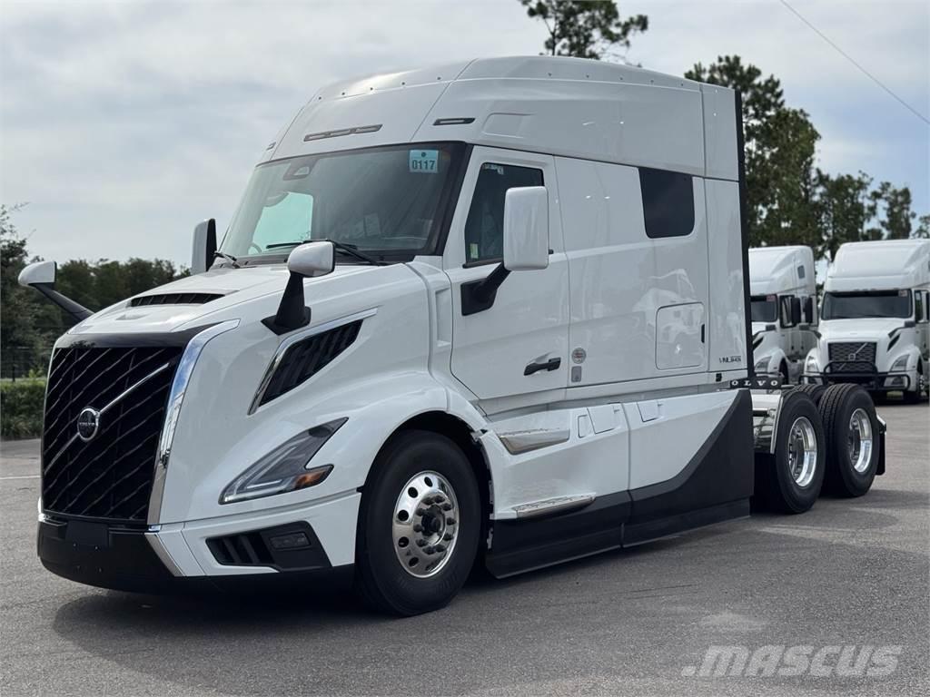 Volvo VNL64T840 Prime Movers