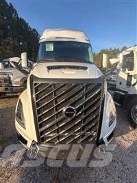 Volvo VNL64T860 Prime Movers