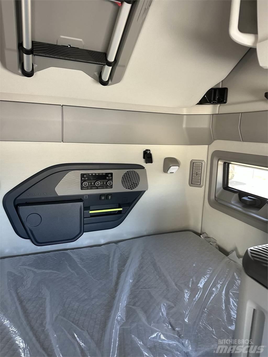 Volvo VNL64T860 Prime Movers