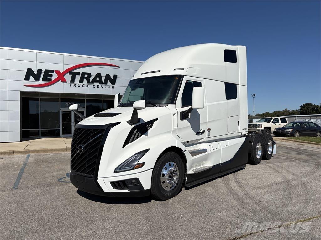 Volvo VNL64T860 Prime Movers