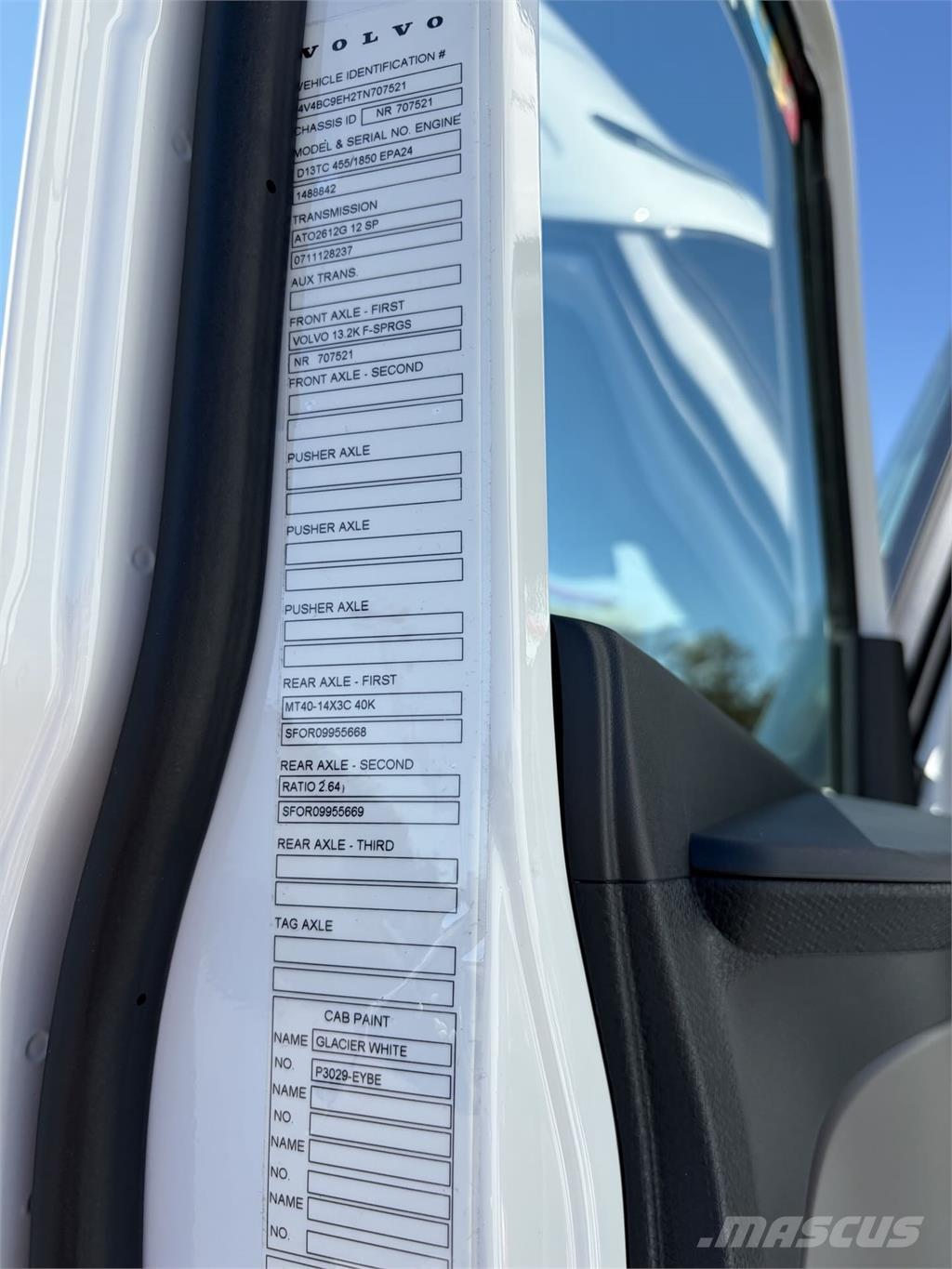 Volvo VNL64T860 Prime Movers