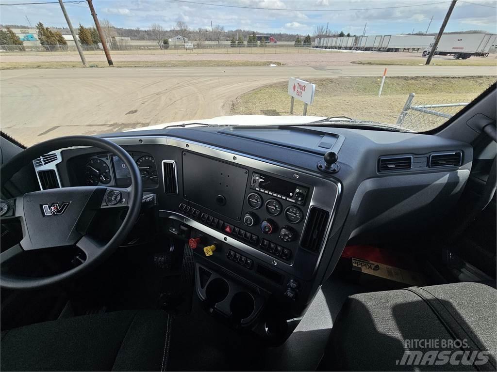 Western Star 47X Chassis Cab trucks