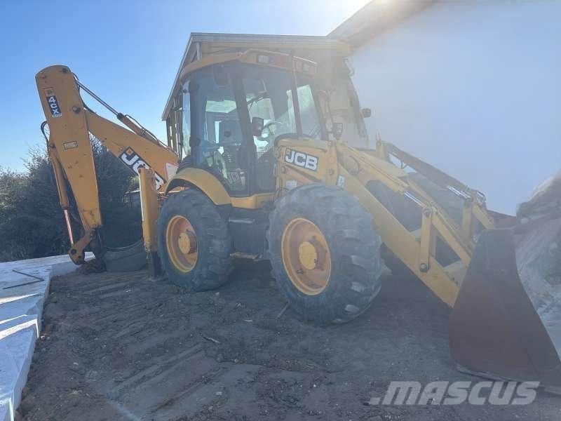 JCB 4CX Backhoe