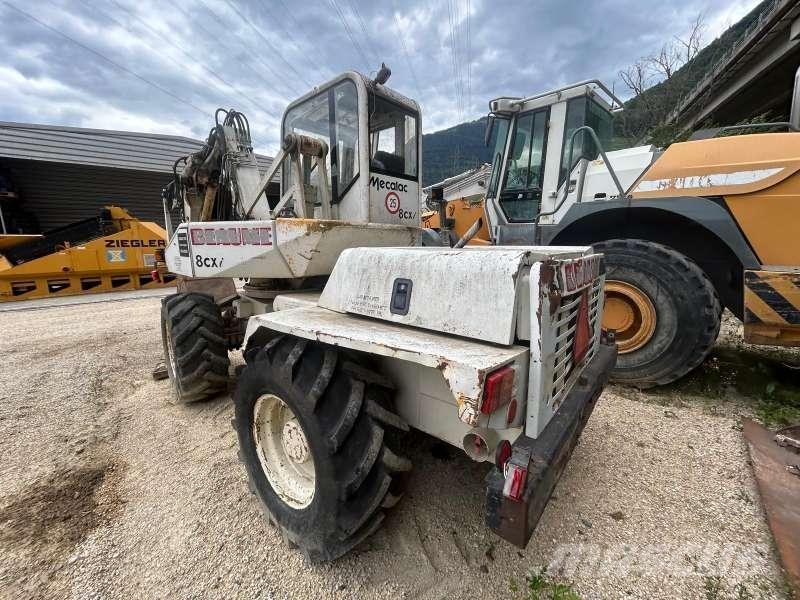 Mecalac 8CXI Wheeled excavators