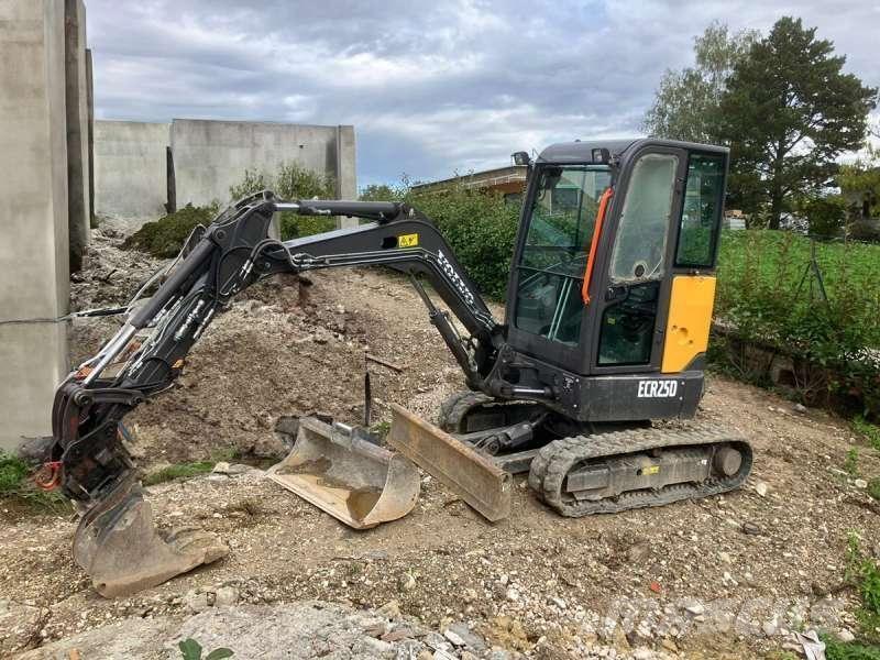 Volvo ECR25D Mini excavators < 7t (Mini diggers)